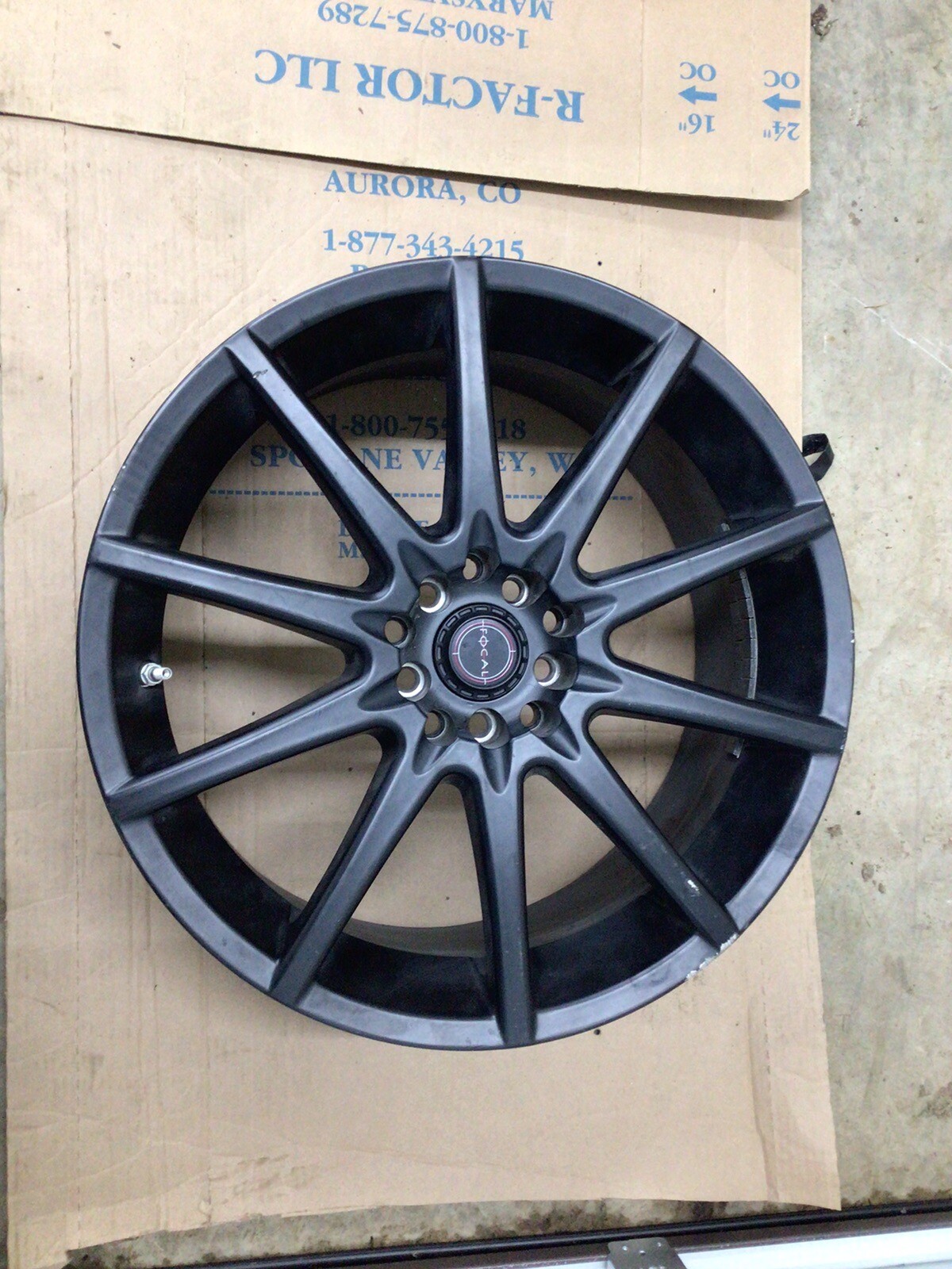 (1) Focal 428SB F-04 18X8 5X100 / 5X4.50 72.62 Hub +48 Offset Black Wheel Rim