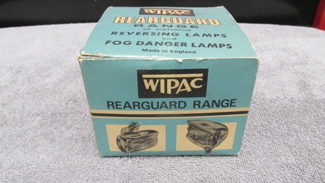 NOS Vintage WIPAC Rearguard Range Reversing Lamp Assembly 12V #S3591 ~ England