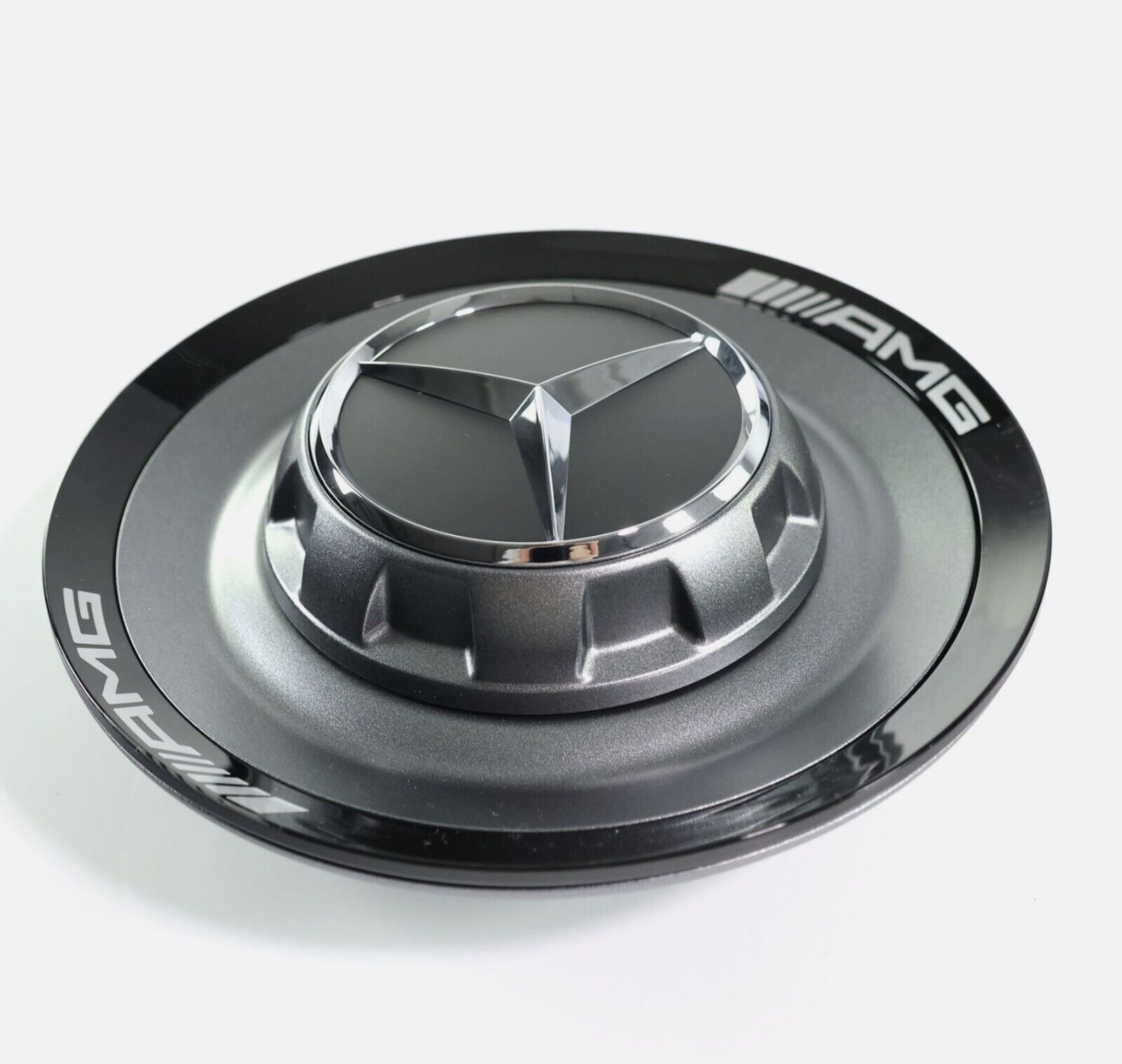 1x Genuine Mercedes Benz Forged Wheel Center Caps Cover AMG Himalaya Grey 1x Genuine Mercedes Benz Forged Wheel Center Caps Cover AMG Himalaya Grey