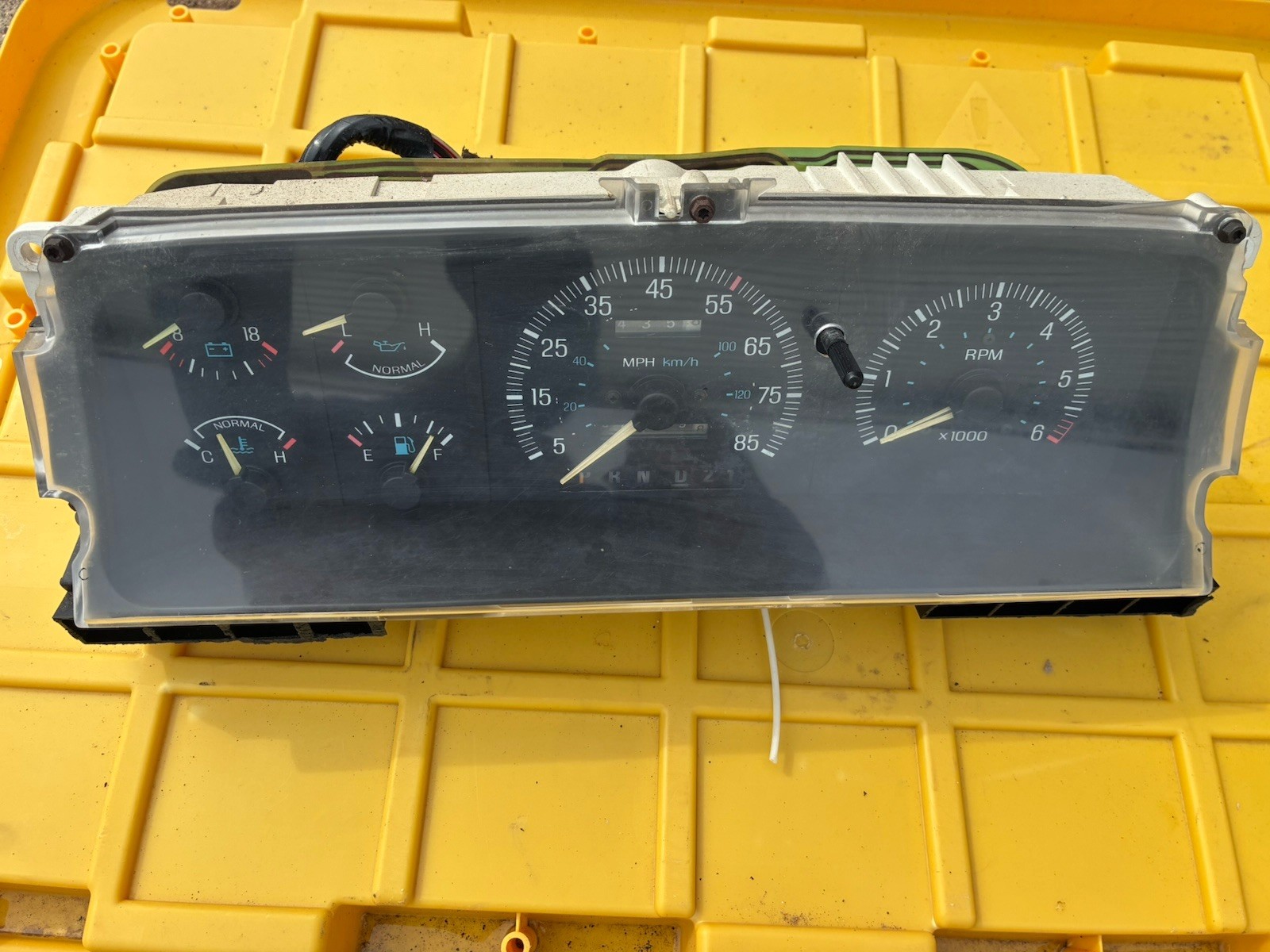 1987-1991 Ford Truck | Bronco Gauge Cluster Speedometer W/ Tachometer OEM 92K