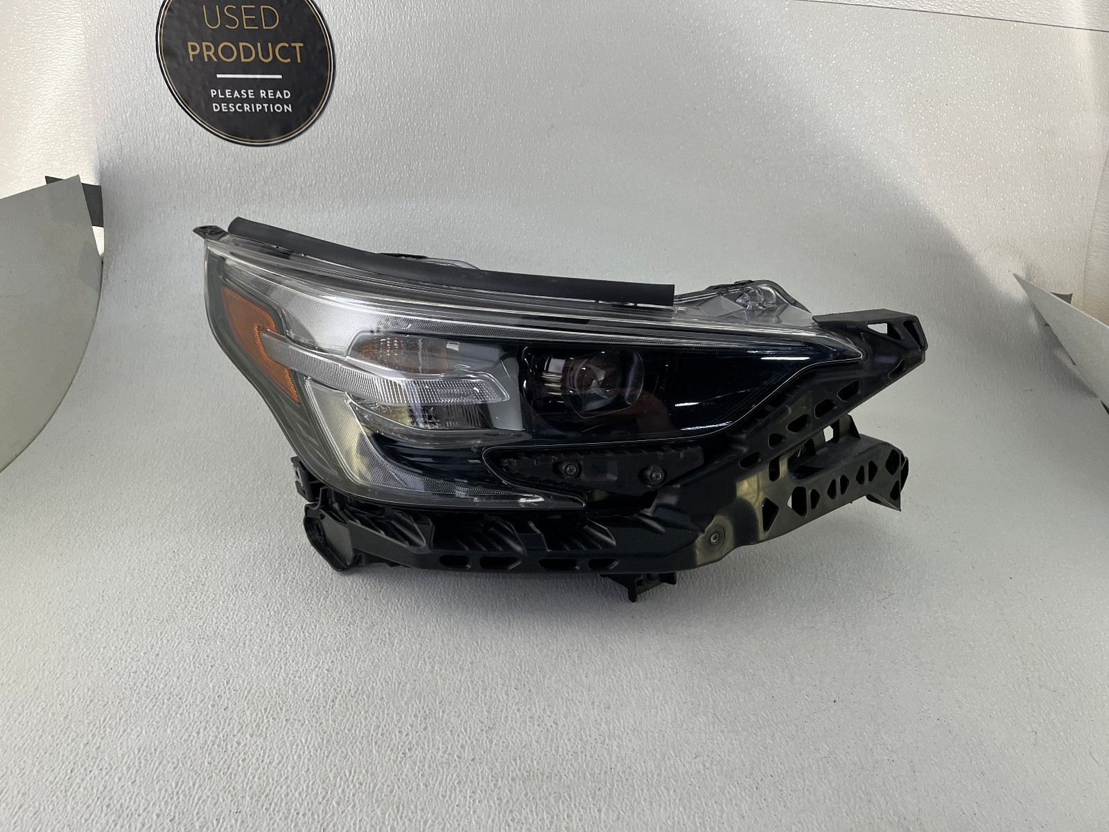 OEM| 2023-2025 Subaru Legacy/Outback LED Headlight (Right,Passenger) OEM| 2023-2025 Subaru Legacy/Outback LED Headlight (Right,Passenger)
