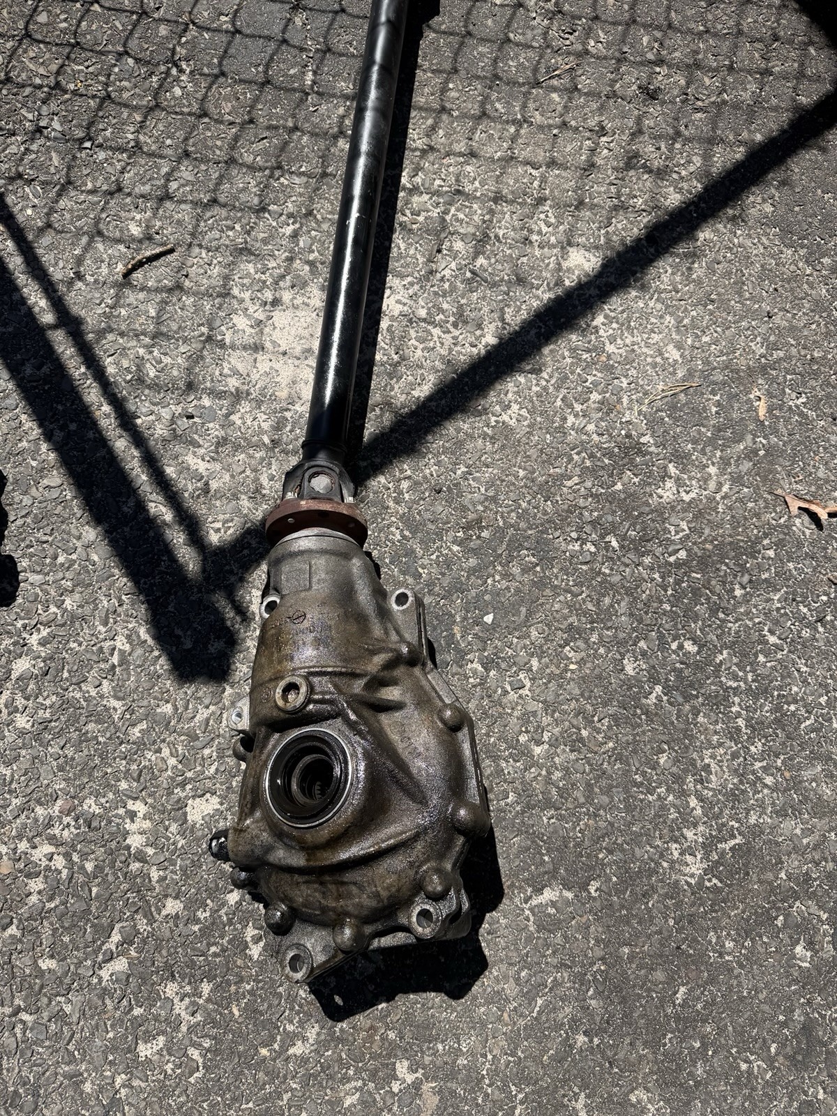 2013 - 2015 BMW 750i Front Carrier Differential 2.81 Ratio for XDrive AWD 2013 - 2015 BMW 750i Front Carrier Differential 2.81 Ratio for XDrive AWD