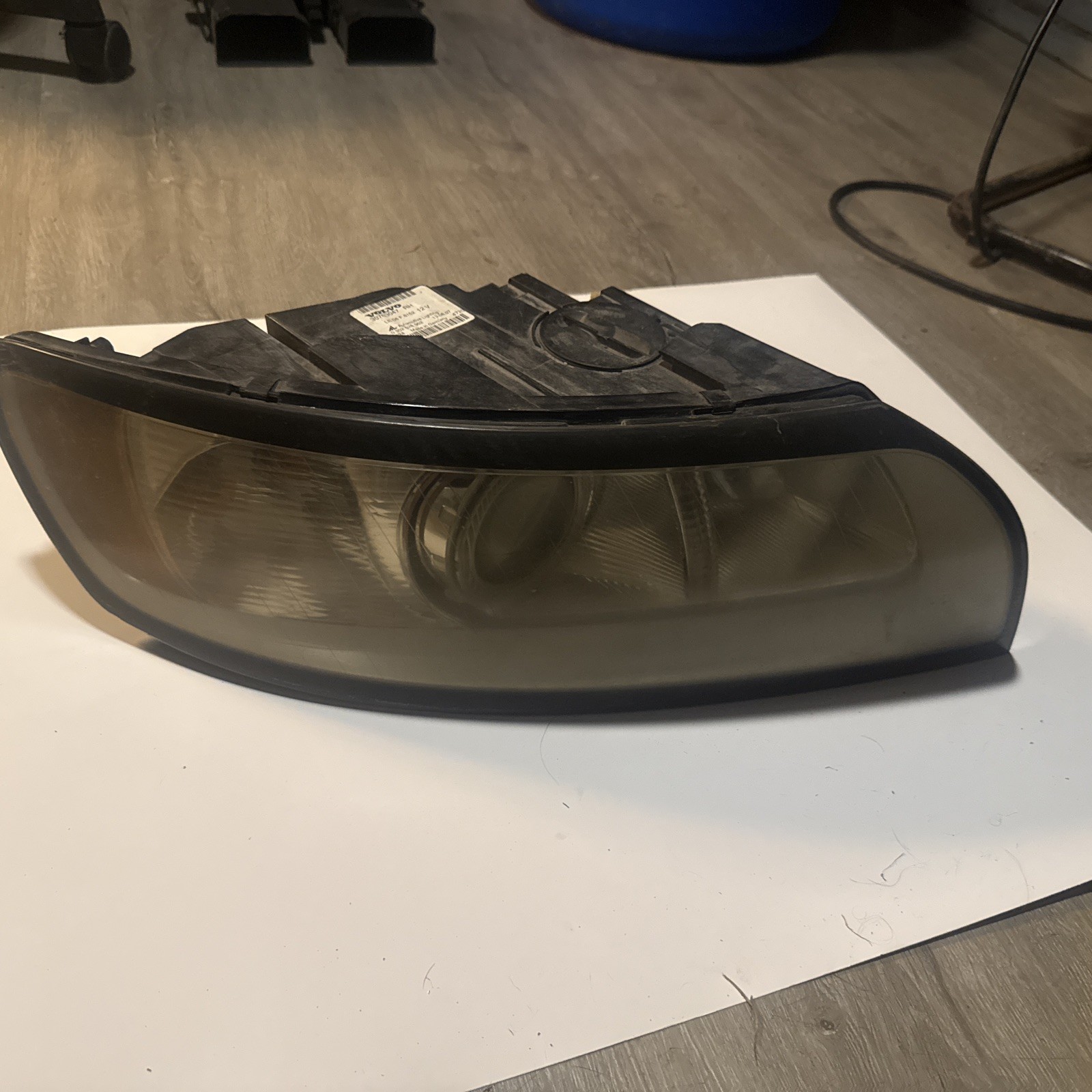 2008-2011 Volvo  RH Xenon Headlight Assembly 31265707 fits S40 V50