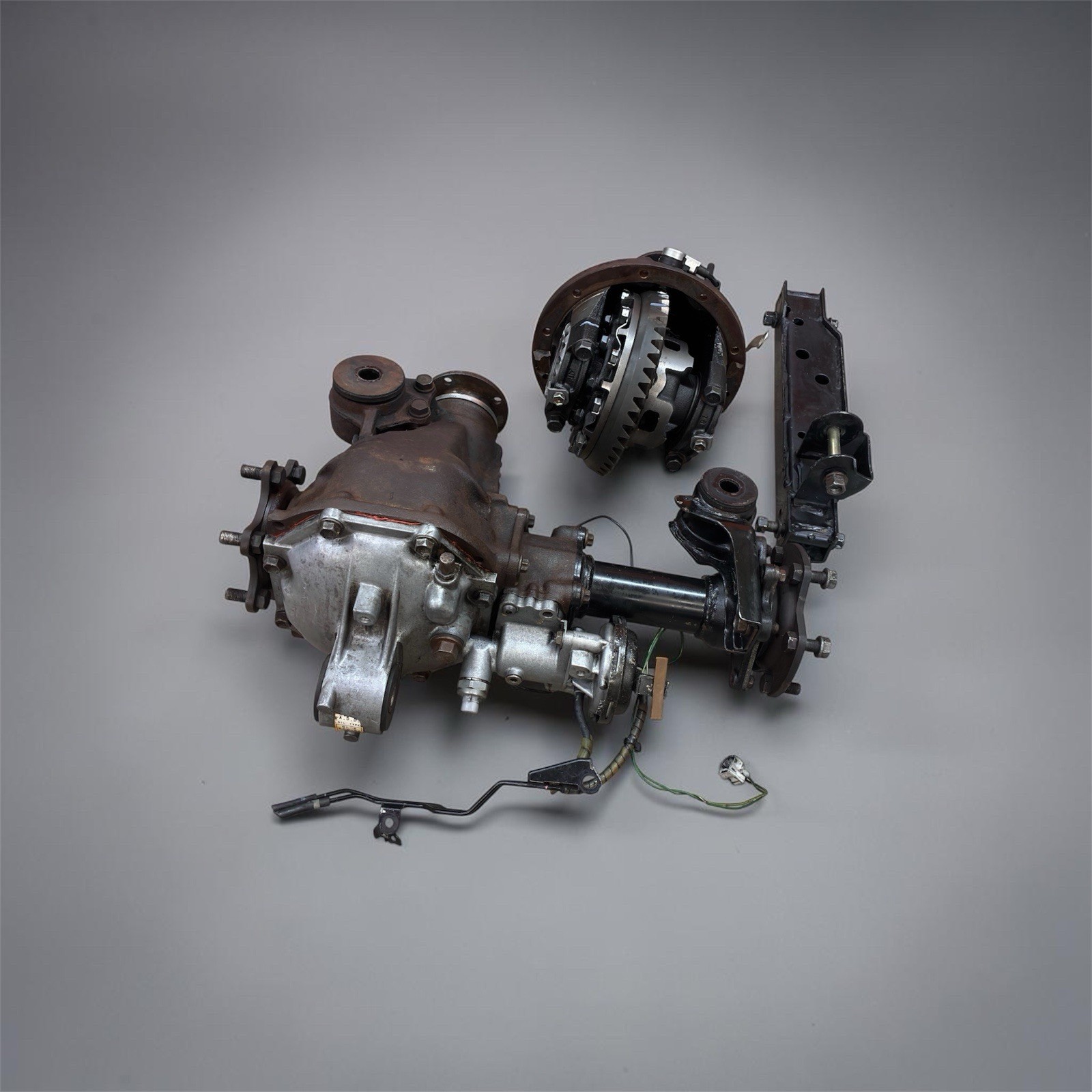 1989 Toyota 4Runner Front & Rear Differentials 4.30 Gears + Crossmember OEM
