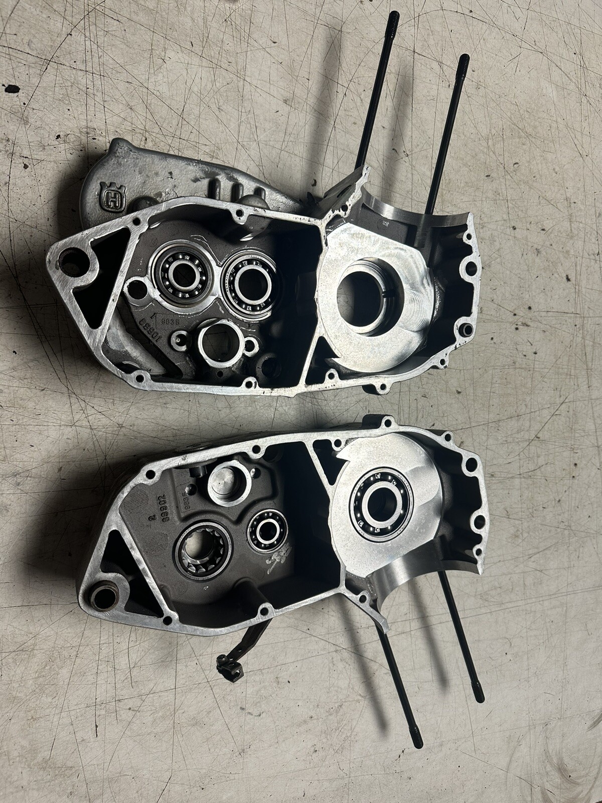 1995 Husqvarna 610 Engine Crankcase Left & Right 1995 Husqvarna 610 Engine Crankcase Left & Right