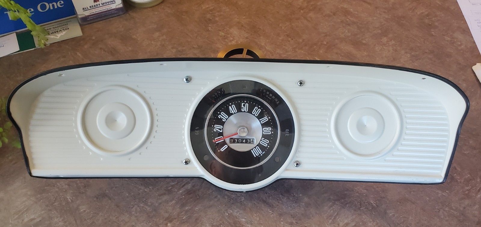 1961 1962 1963 1964 Ford Truck F100 GAUGE CLUSTER SPEEDOMETER INSTRUMENT PANEL 1961 1962 1963 1964 Ford Truck F100 GAUGE CLUSTER SPEEDOMETER INSTRUMENT PANEL
