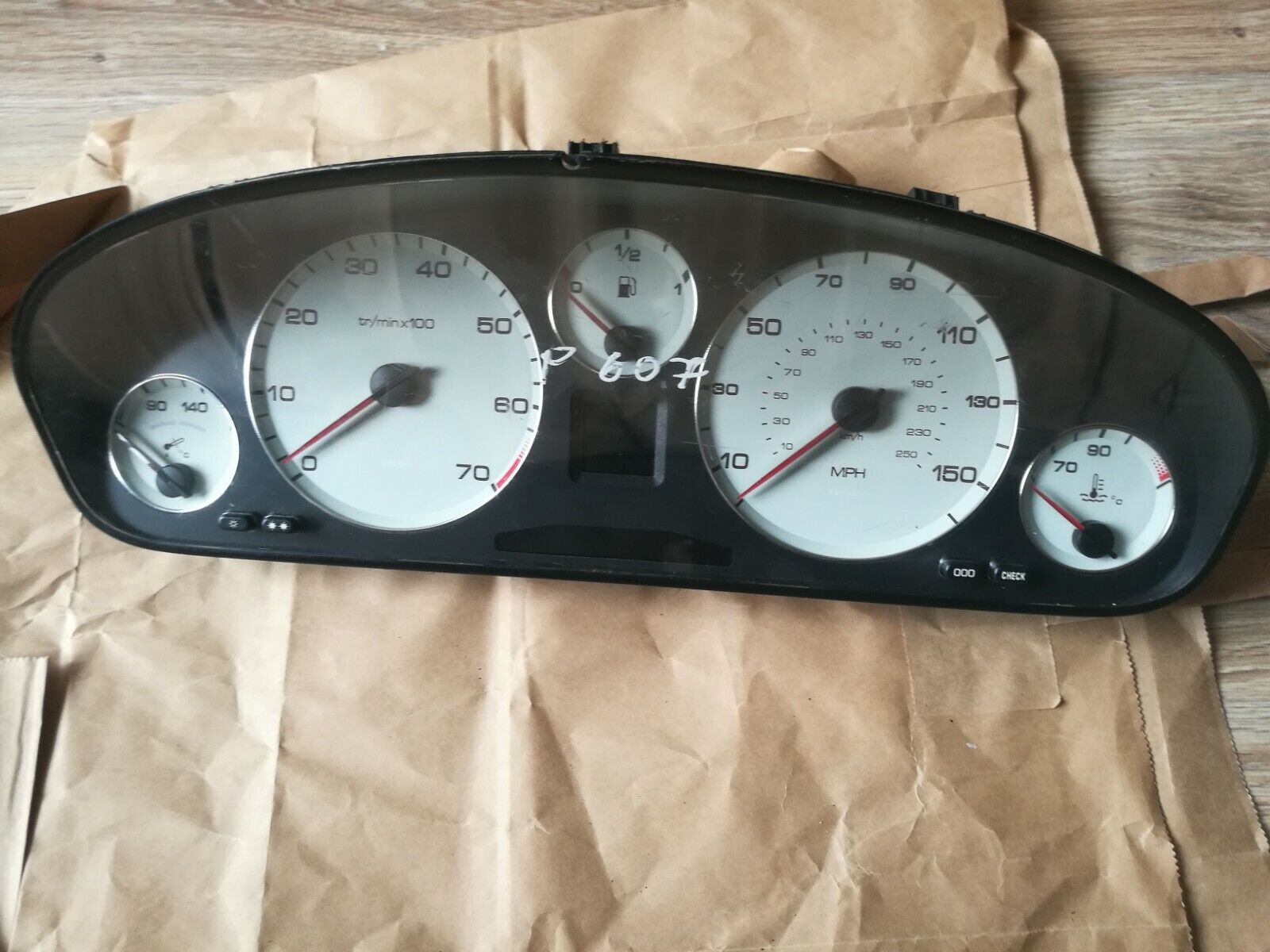 Peugeot 607 Instrument Cluster Speedometer 9639118880 110008883006