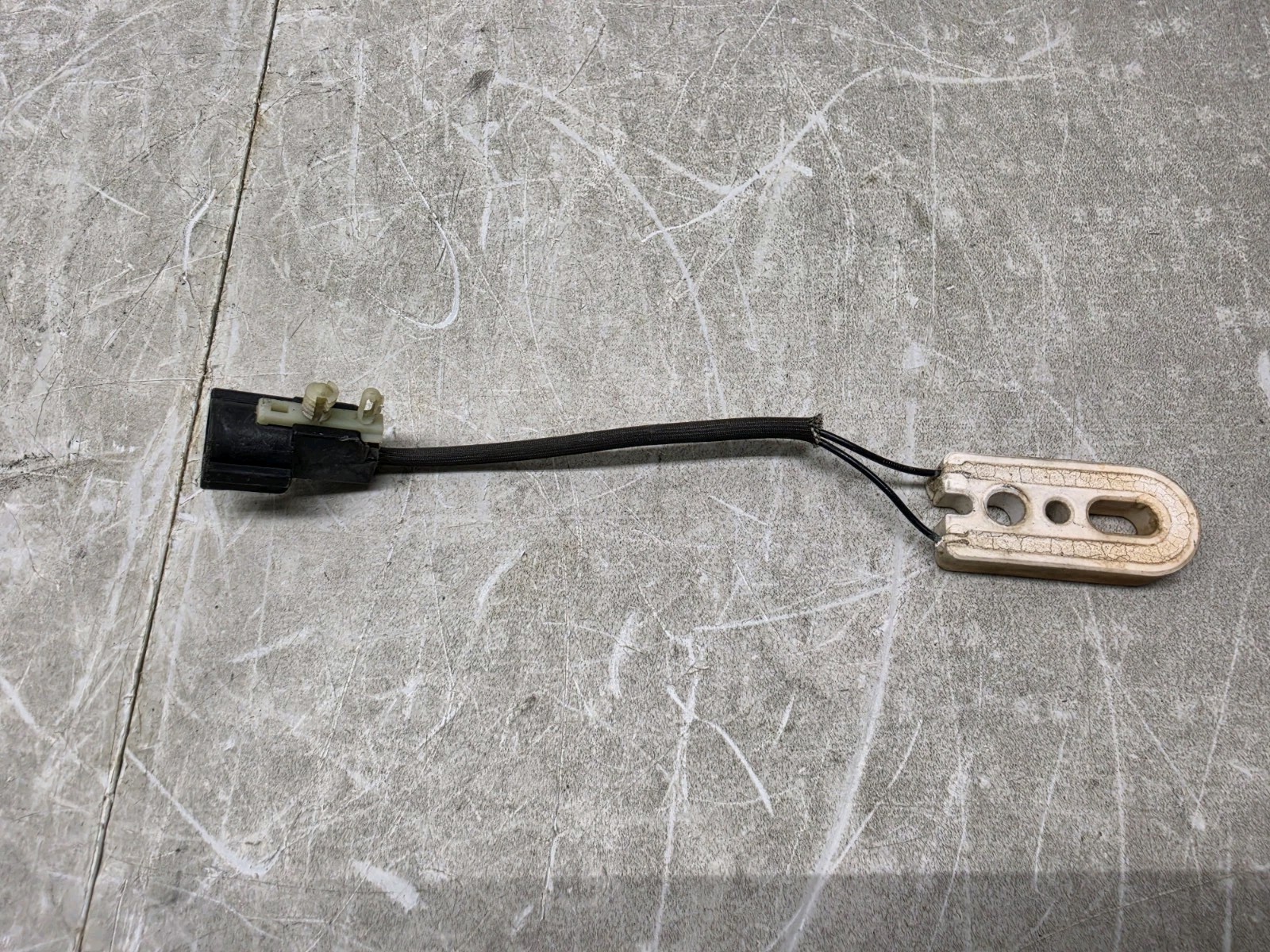 1999-2004 Ford SVT Lightning Fuel Pump Resistor 2002 2003 Harley Davidson F150 