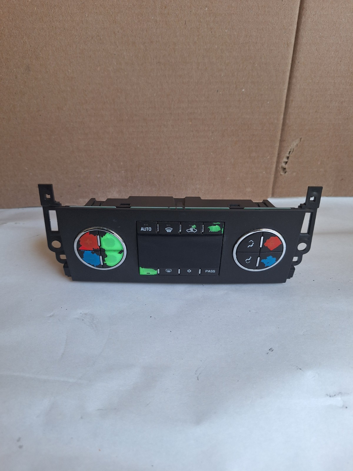 2007-2011 Chevy Yukon Suburban Tahoe Avalanche Ac Climate Control Temperature.