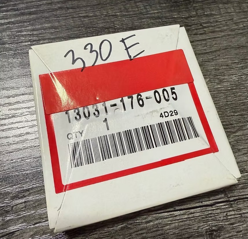 *1EA OEM HONDA RINGS (XL80 \'80-\'85) 2nd oversize piston 13103-177-000 (330E)