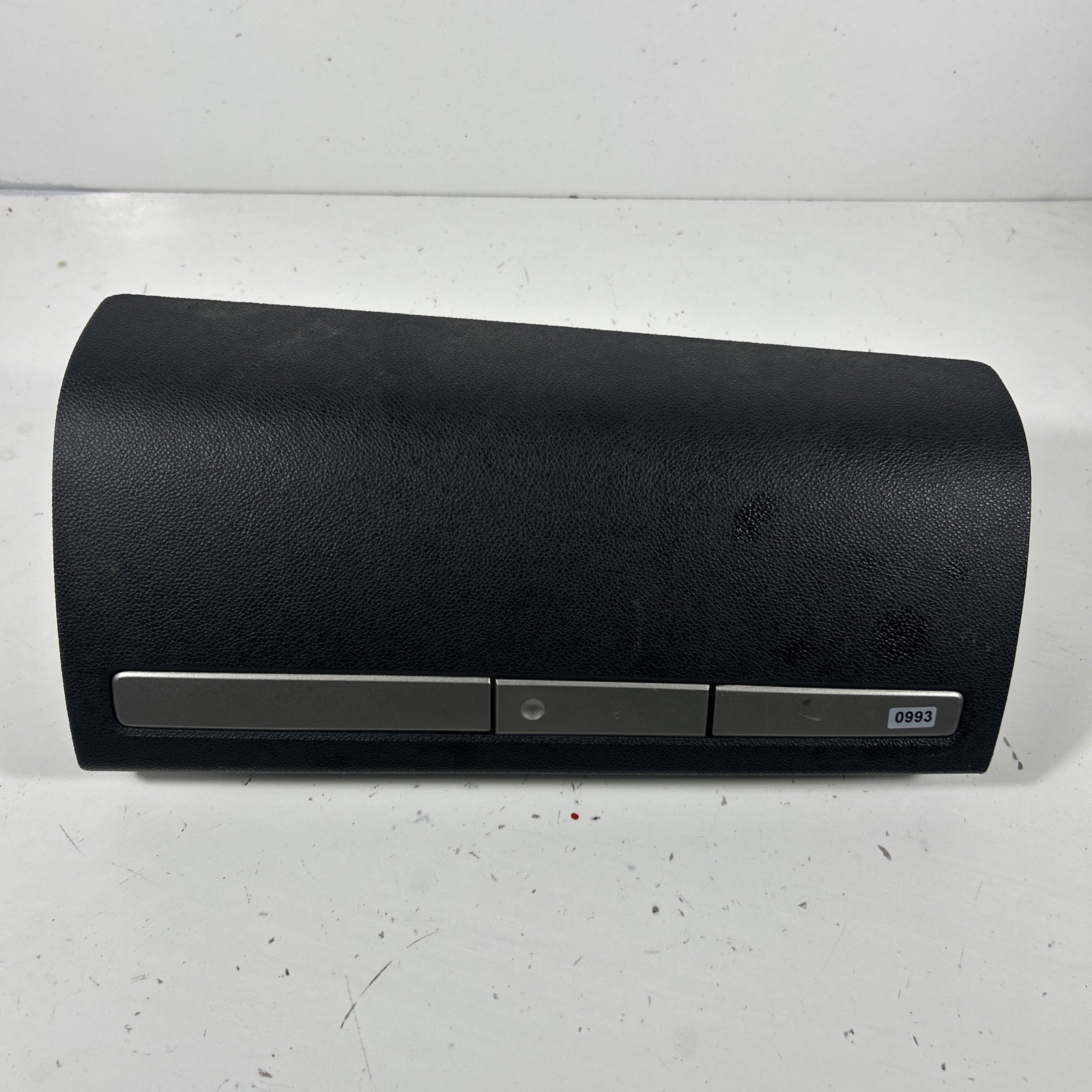 2007-2013 Silverado Sierra Upper Glove Box Assembly 25826741 Black OEM 2007-2013 Silverado Sierra Upper Glove Box Assembly 25826741 Black OEM