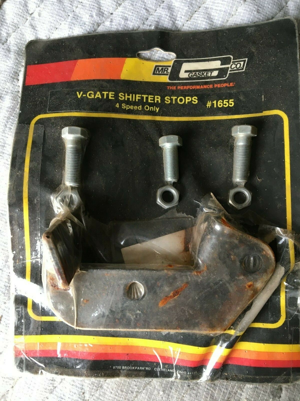 VINTAGE MR GASKET 1655 V GATE 4 SPEED SHIFTER STOP NEW IN PACKET RUSTED VINTAGE MR GASKET 1655 V GATE 4 SPEED SHIFTER STOP NEW IN PACKET RUSTED