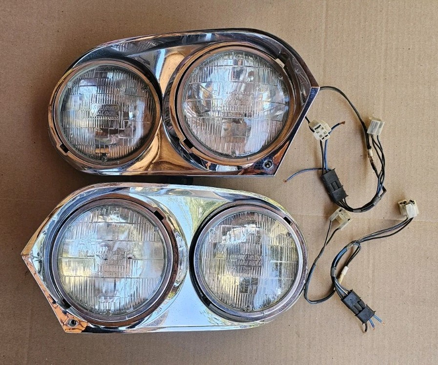 1976 1991 Jaguar XJS US Spec Quad Headlight Lamp Assembly / Bezel RH LH