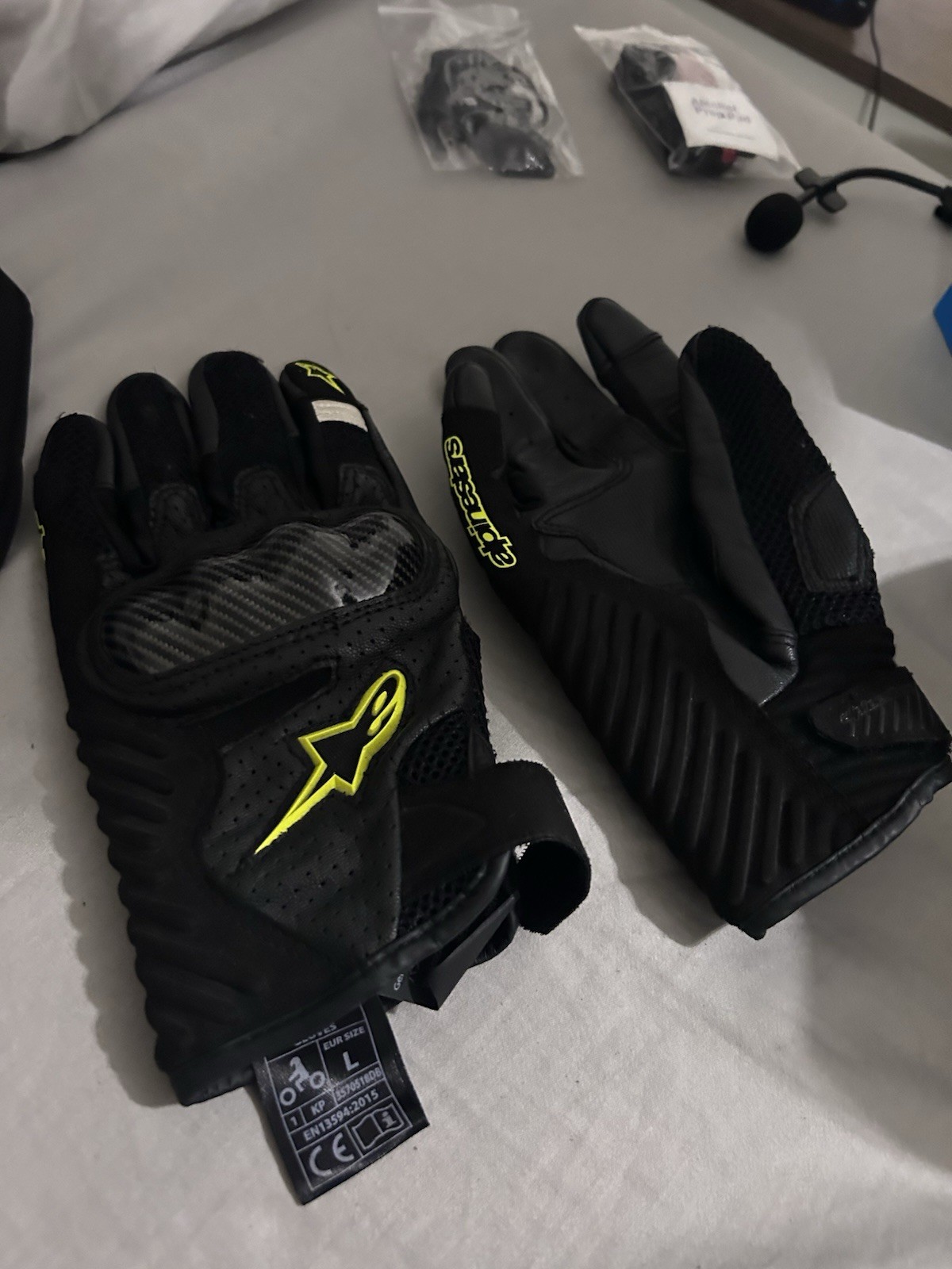 AlpineStars Leather Motorcycle Gloves Size Large Black and yellow