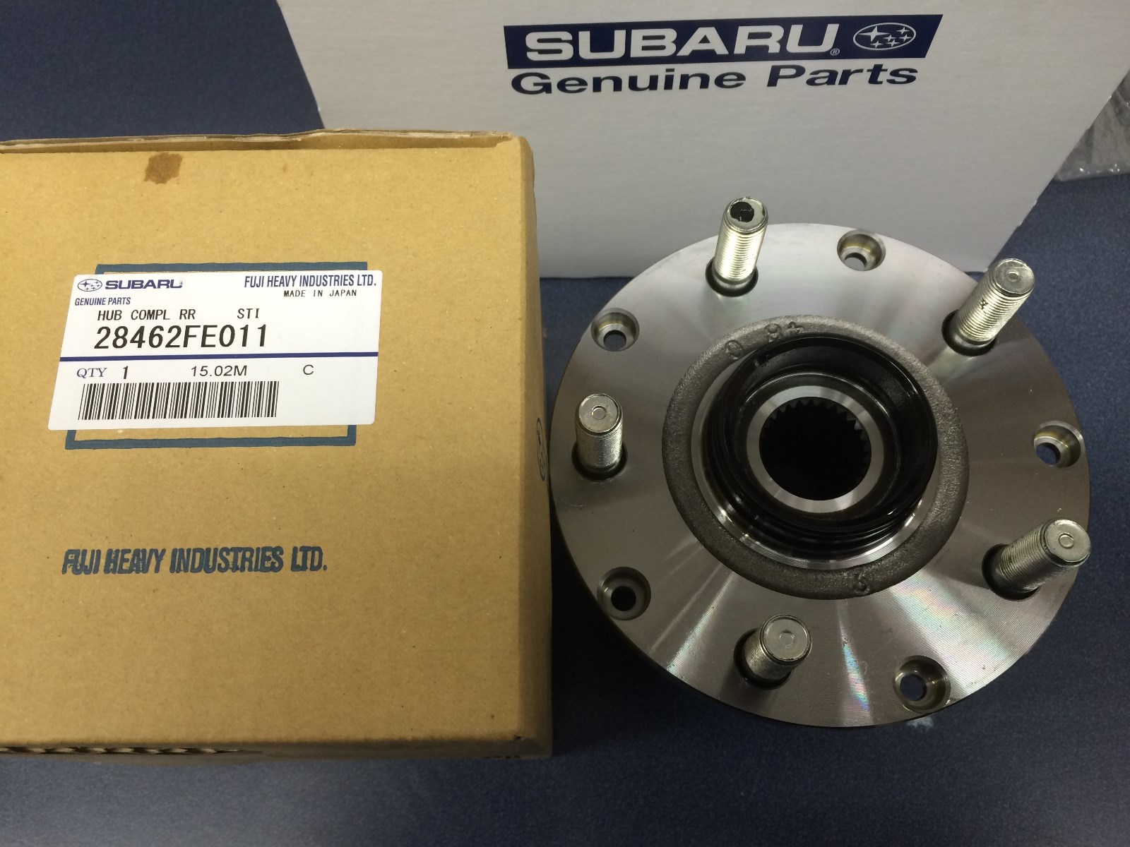 Genuine OEM Subaru Rear Axle Hub Imperza Wrx Sti  2005 2006 2007 28462FE011