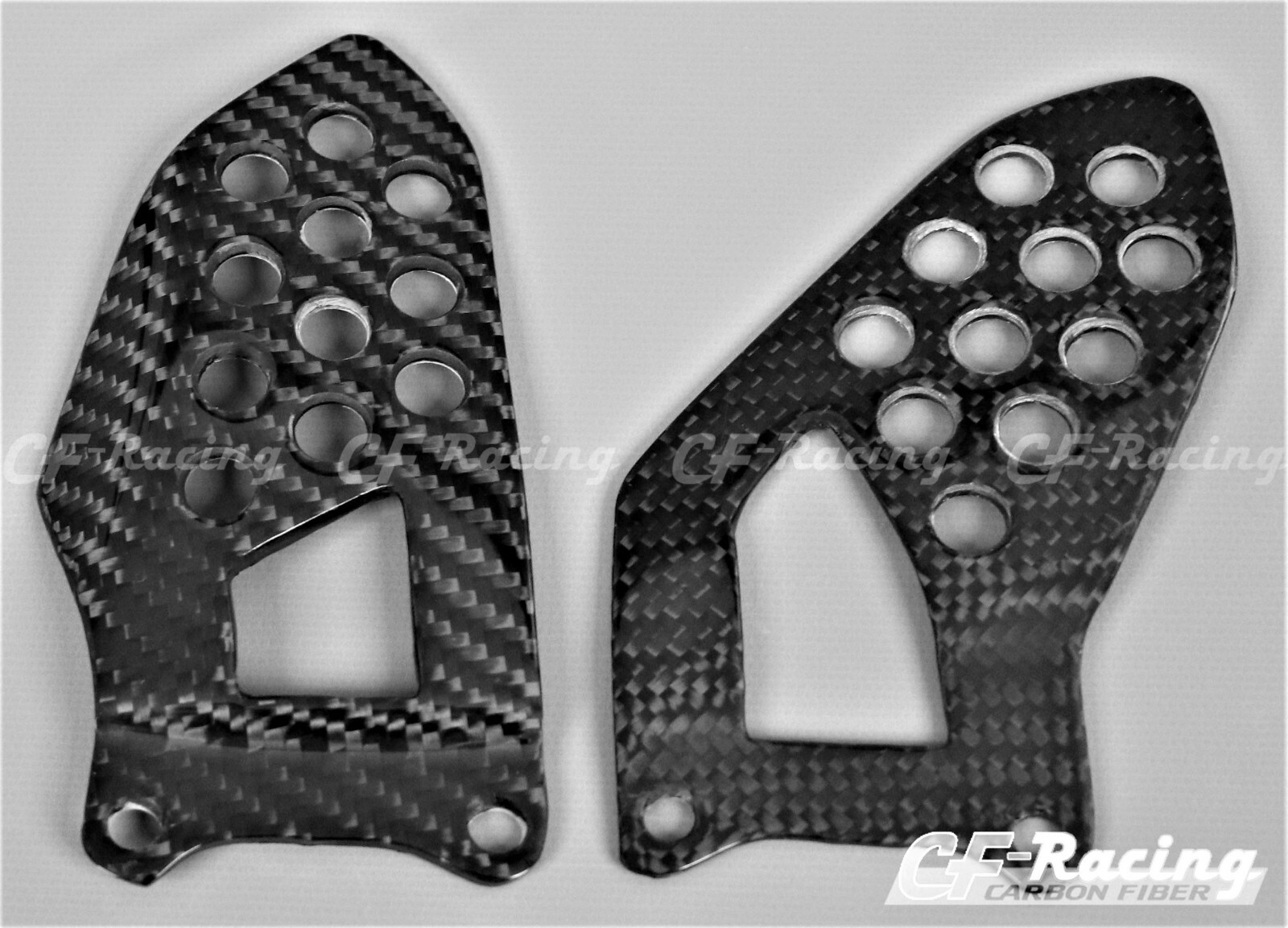 2004-2005 Suzuki GSX-R600, GSX-R750 Heel Plates - 100% Carbon Fiber 2004-2005 Suzuki GSX-R600, GSX-R750 Heel Plates - 100% Carbon Fiber