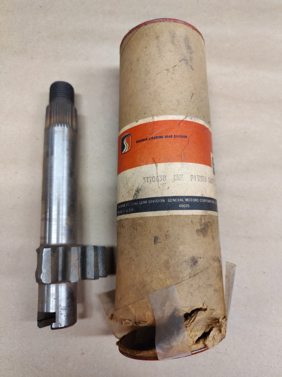 NOS OEM 1960-62 Chevy/GMC Truck series 40 Steering Gear Pitman Shaft GM 3770638 NOS OEM 1960-62 Chevy/GMC Truck series 40 Steering Gear Pitman Shaft GM 3770638