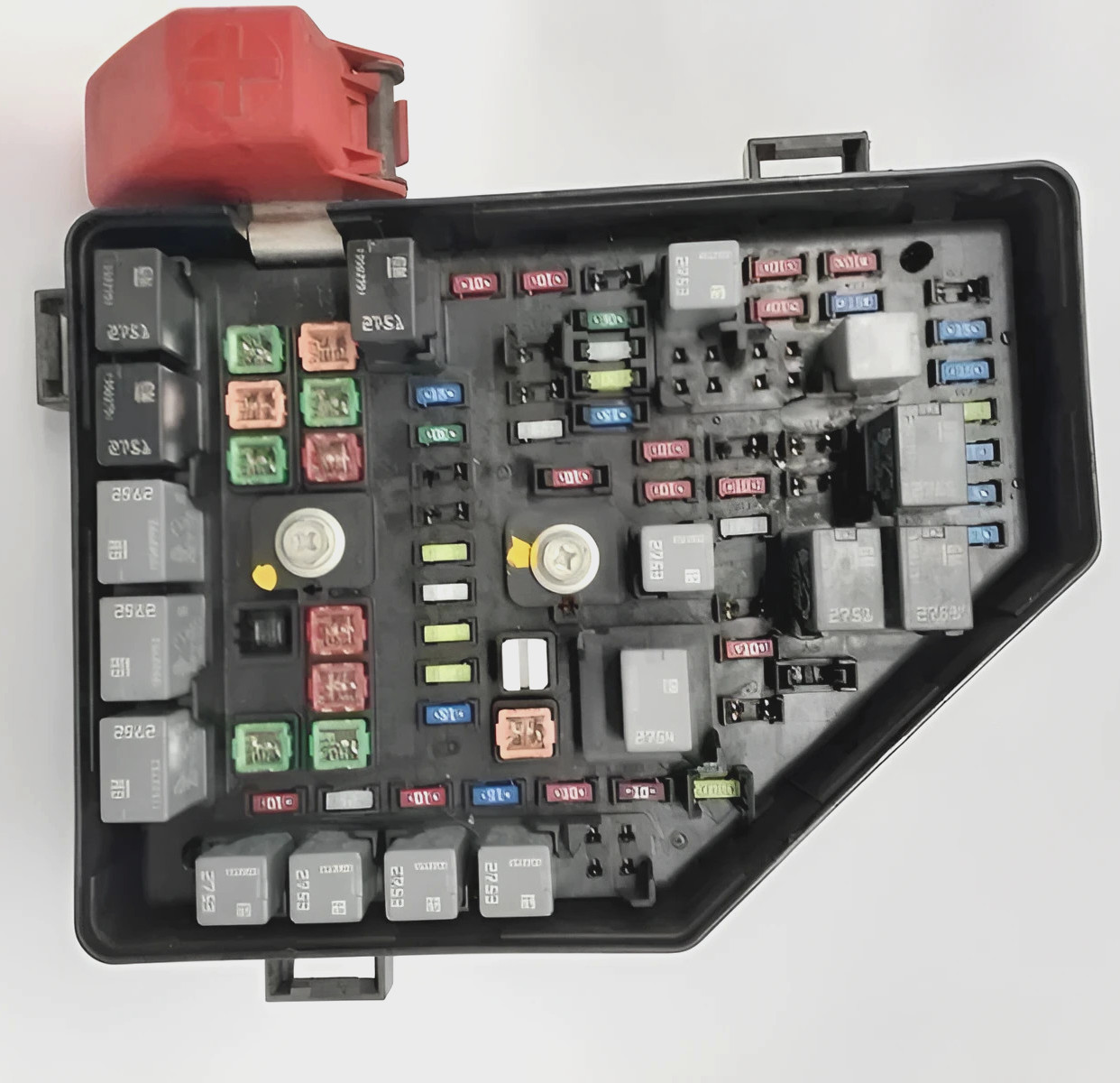 2013-2014 Chevy Traverse Engine Fuse Box OEM