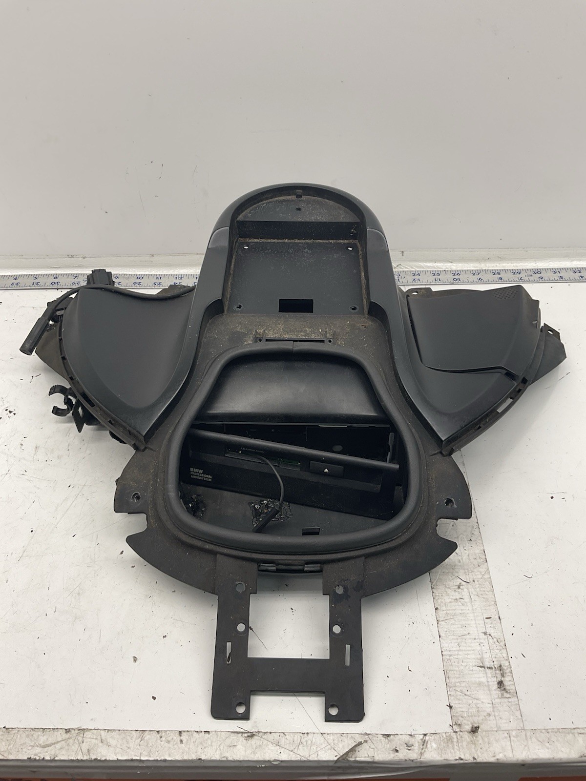 1999 BMW K1200LT  K1200 LT RADIO CONSOLE HOUSING  CENTER CONSOLE #1014