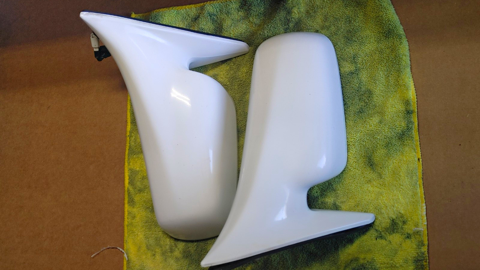 89-91 OEM Toyota Camry Facelift Kouki Side Mirrors 040 Super White II Pair