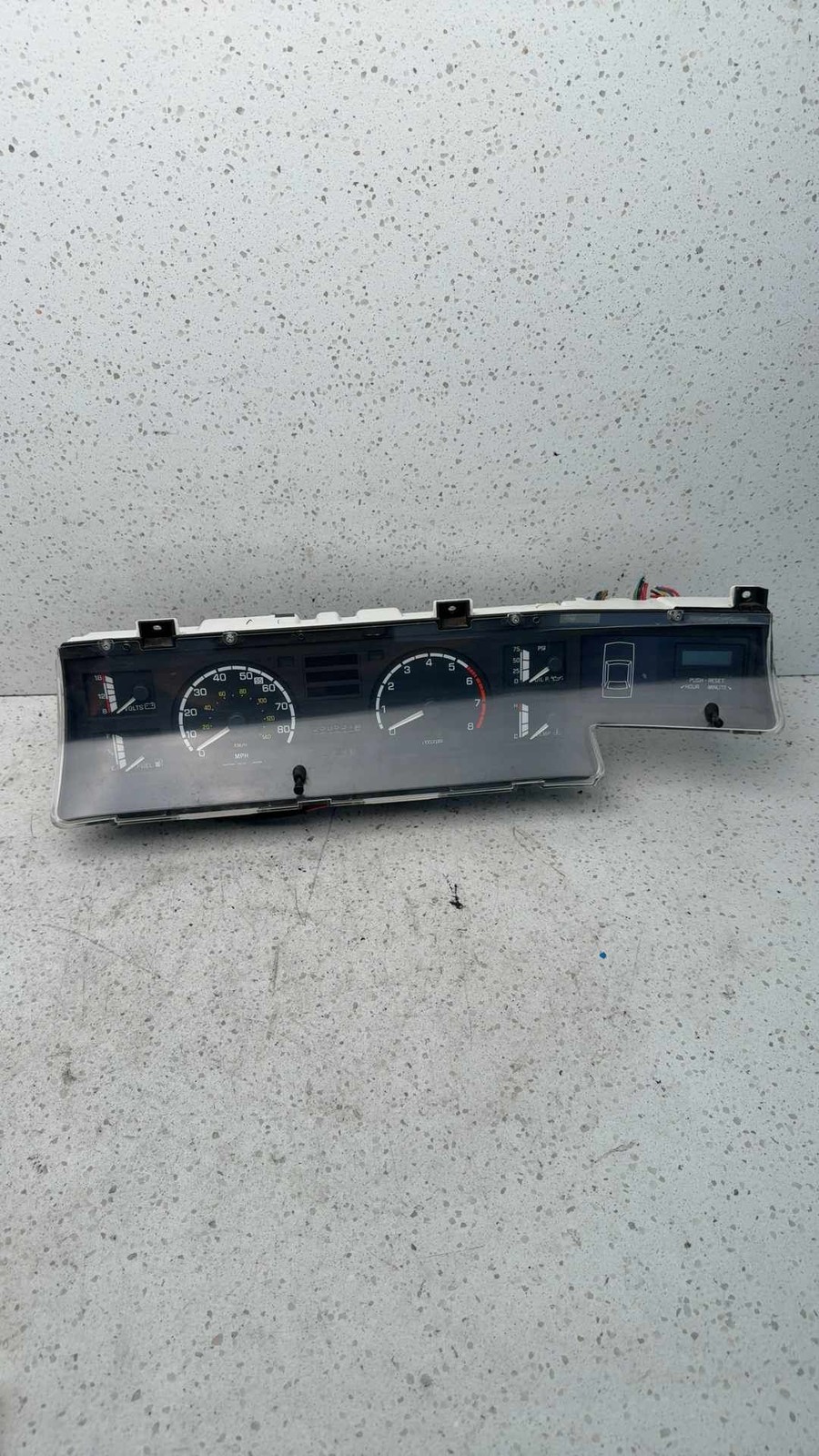 83 84 87 88 89 SUBARU Speedometer gauge instrument cluster OEM 83 84 87 88 89 SUBARU Speedometer gauge instrument cluster OEM