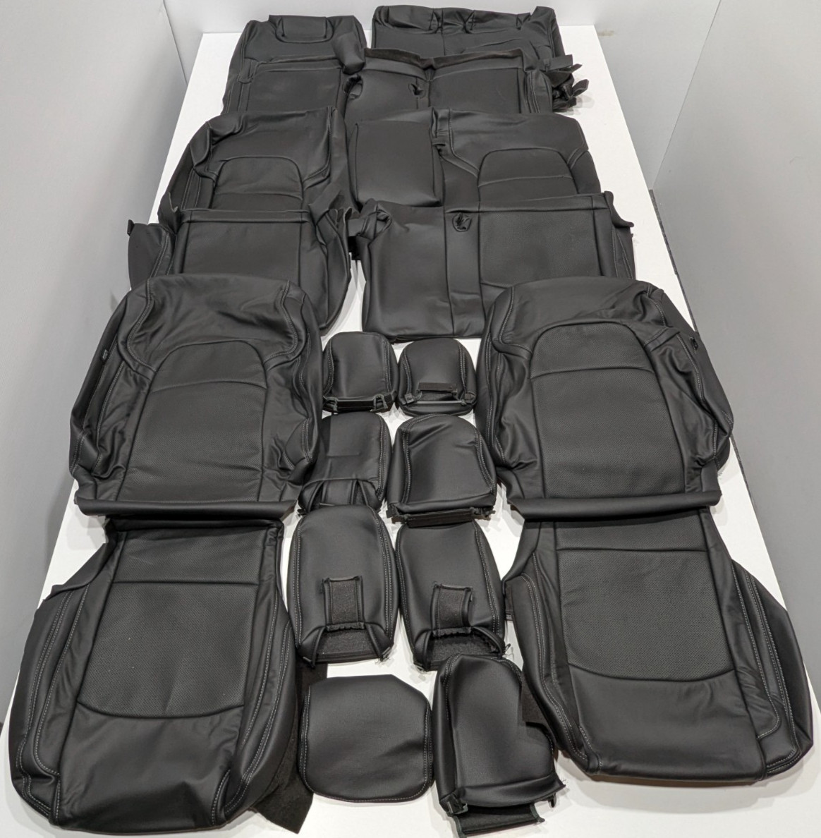 For Nissan Pathfinder SV 8 Passenger 2023-2025 Black Leather Seat Covers KR326