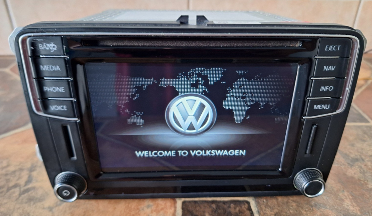 16 VW JETTA PASSAT DISPLAY TOUCH SCREEN Radio 6.5\