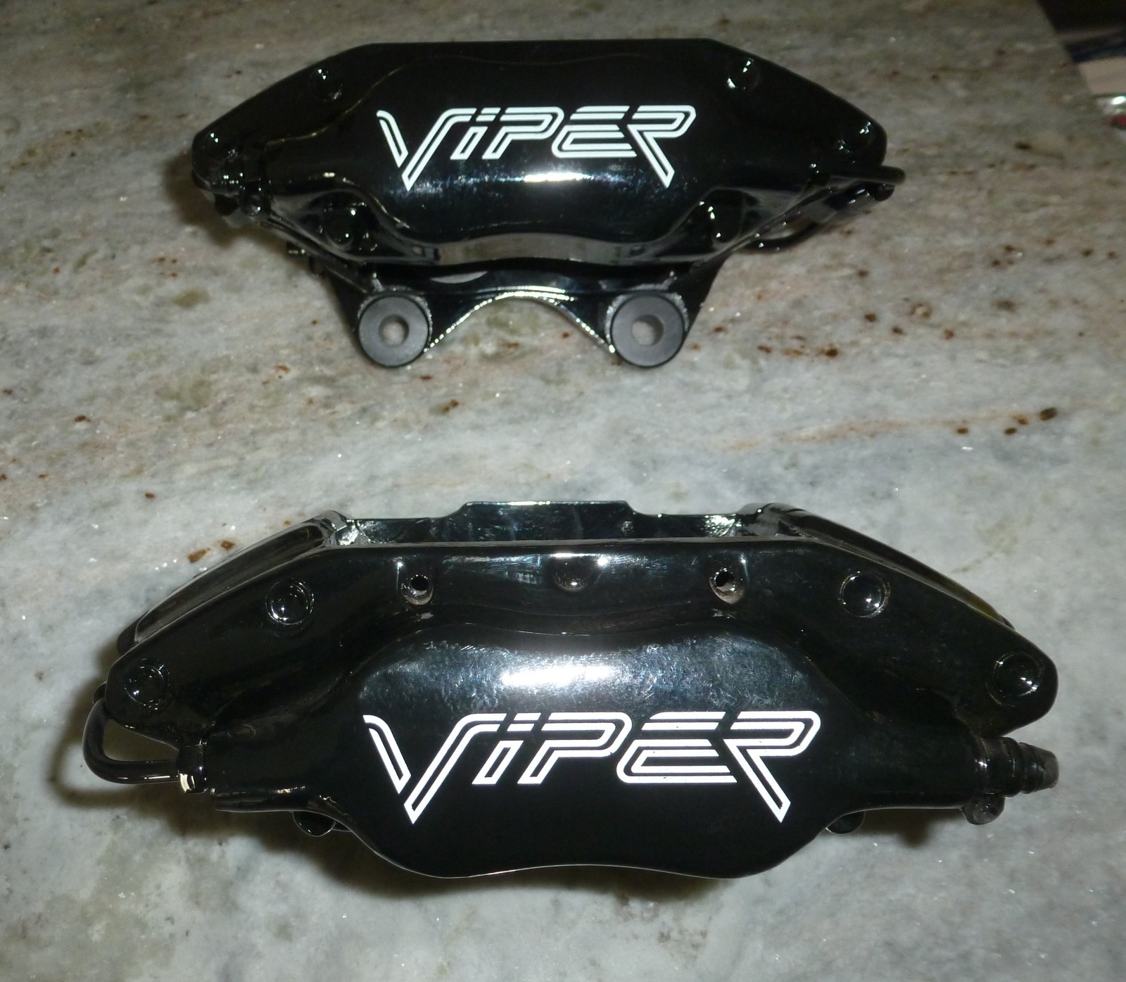 92-02 Dodge Viper front brake calipers left & right gen 2 NOS 92-02 Dodge Viper front brake calipers left & right gen 2 NOS