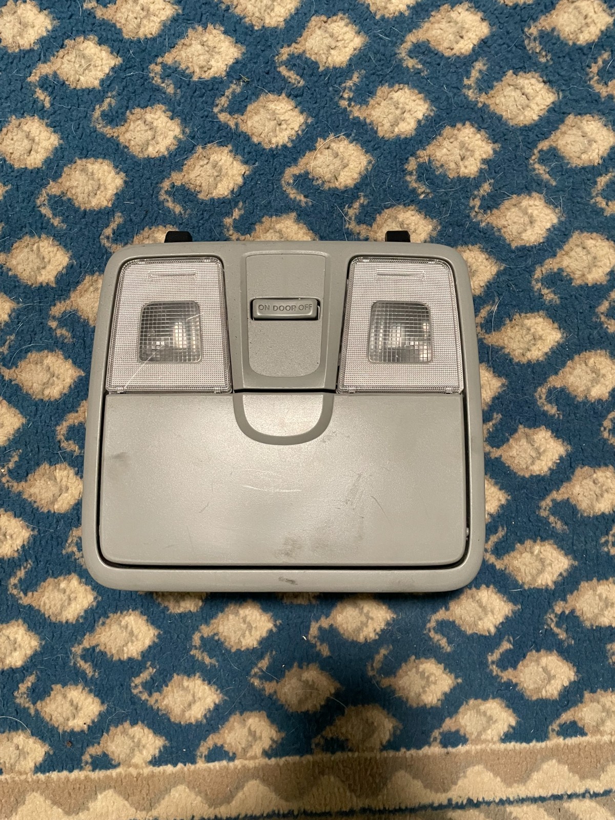 🚚 2012-2017 Hyundai Veloster Overhead Console Dome Map Light Lamp Assembly OEM 🚚 2012-2017 Hyundai Veloster Overhead Console Dome Map Light Lamp Assembly OEM