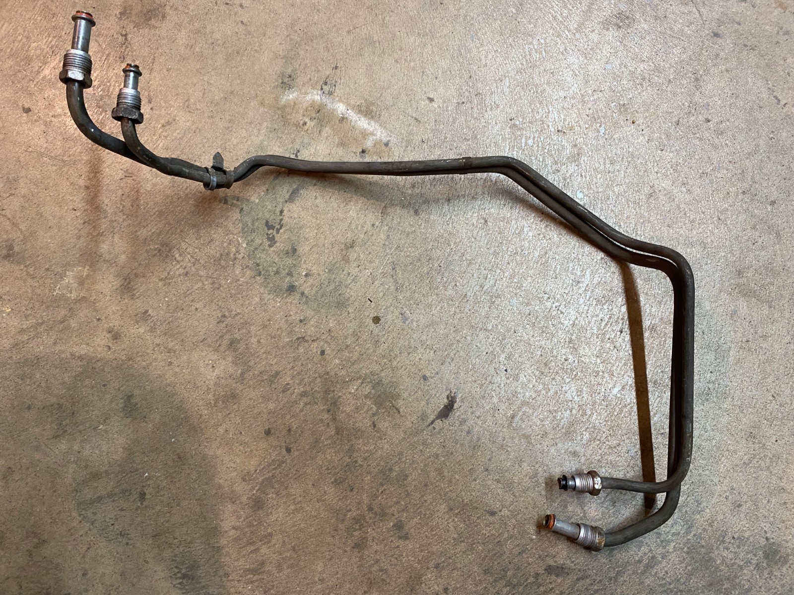 85-89 1989 CHEVROLET CAMARO FUEL LINES 2.8L FAST SHIP
