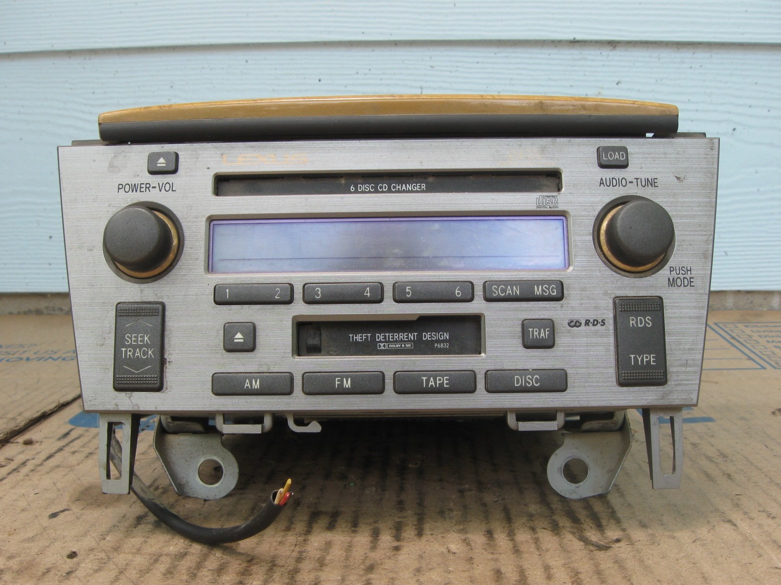 2002-2010 Lexus SC430 OEM Mark Levinson Radio w/ Wood Trim Panel 86120-24391
