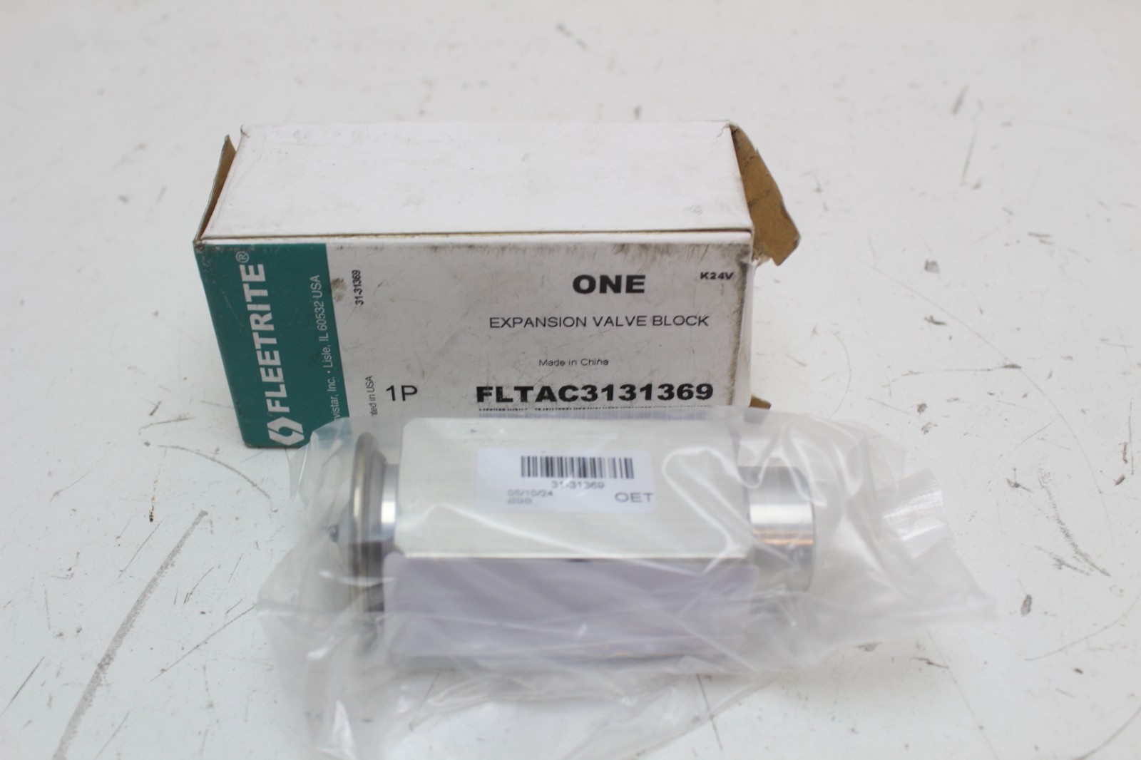 BRAND NEW Fleetrite FLTAC3131369 Expansion Valve Block Navistar International
