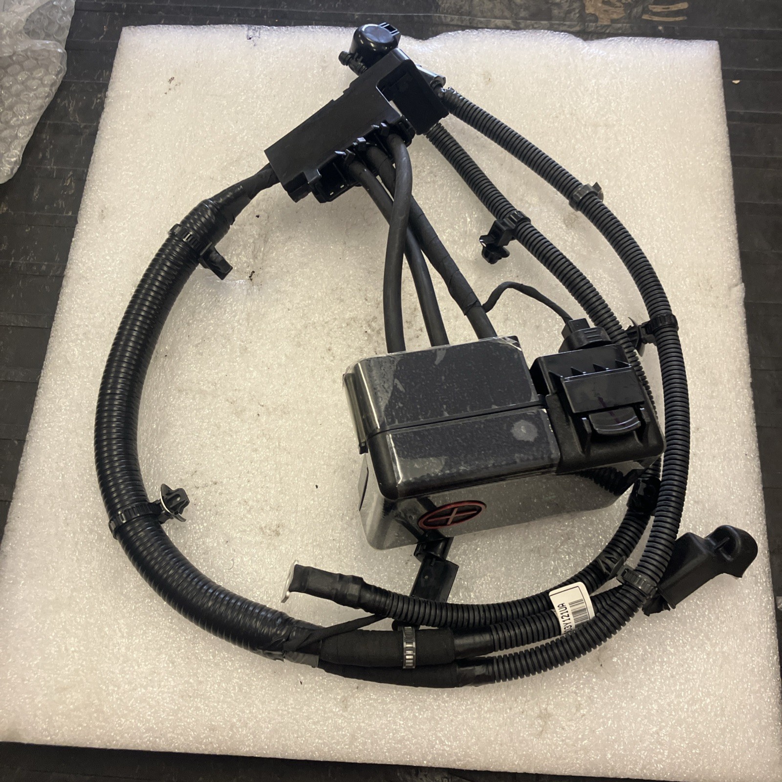91850-3Y121 2011-2013 Elantra Genuine Battery Positive Cable Harness New 91850-3Y121 2011-2013 Elantra Genuine Battery Positive Cable Harness New