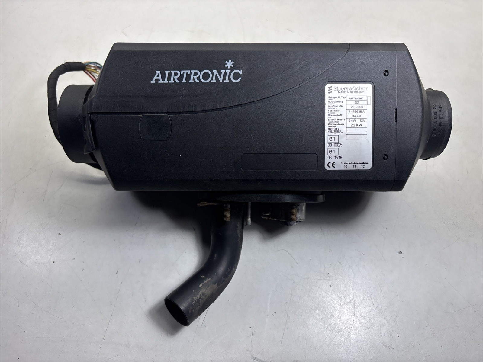 Espar Airtronic D2 34w 2.2 kw Diesel Heater MADE IN GERMANY Espar Airtronic D2 34w 2.2 kw Diesel Heater MADE IN GERMANY