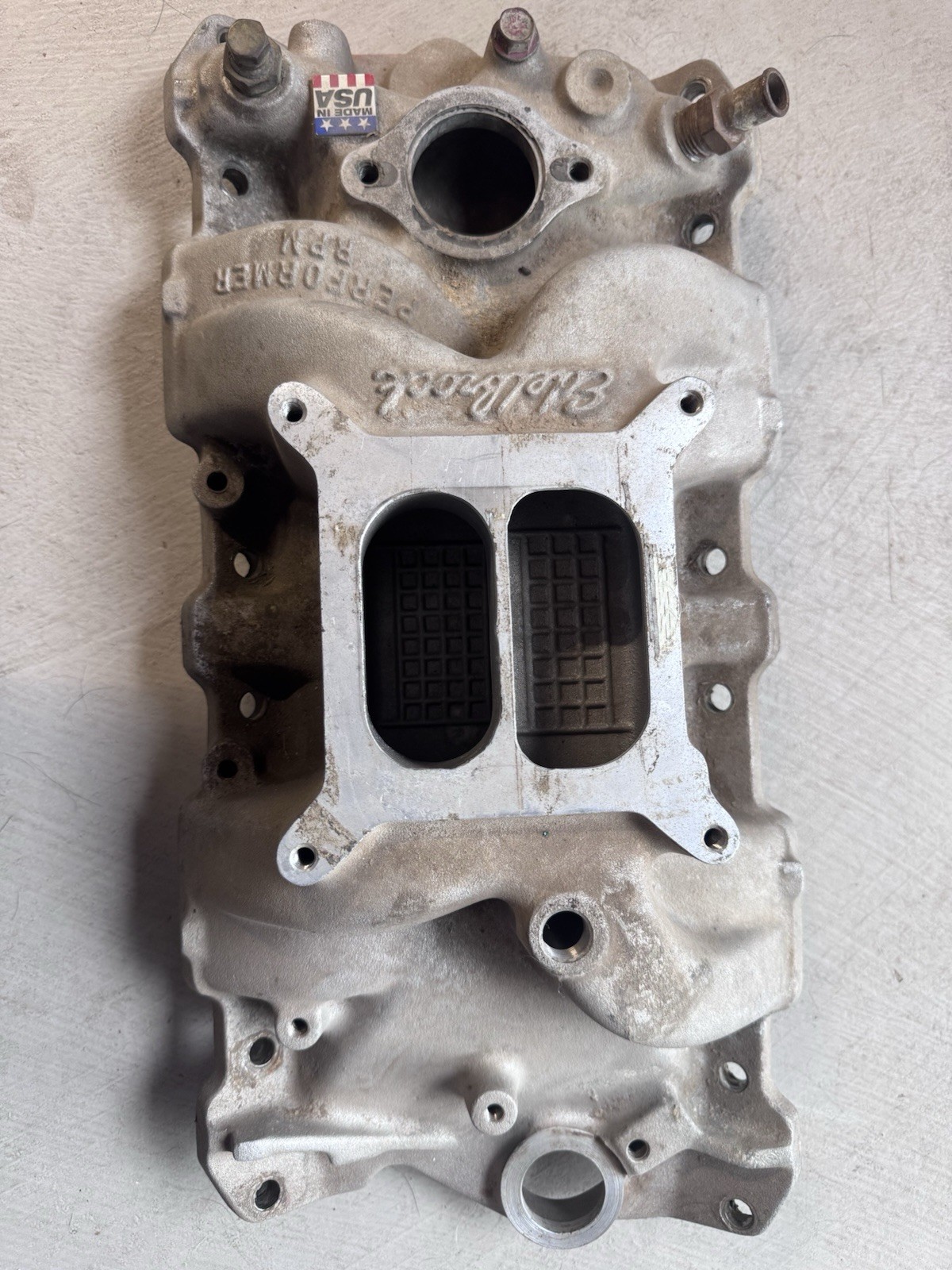 Edelbrock 7101 Performer RPM Aluminum Intake Manifold For Chevrolet Small Block