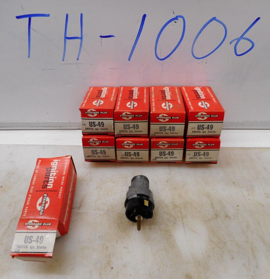 NOS US-49 STANDARD MOTOR PRODUCTIONS IGNITION SWITCH NOS US-49 STANDARD MOTOR PRODUCTIONS IGNITION SWITCH