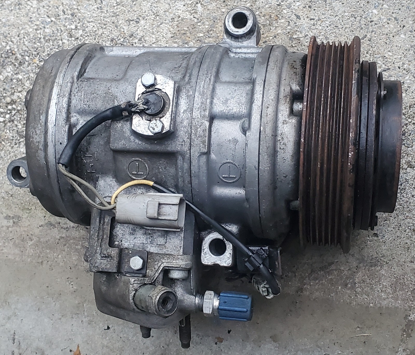 92-93 LEXUS SC400 Air Condition AC Compressor 147200-5330 OEM 147300-0051
