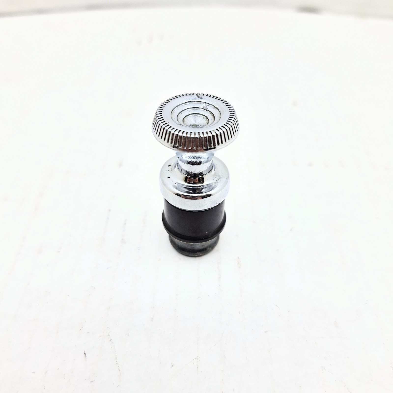Vintage 60s 70s Ford Mustang Galaxie Fairlane Cigarette Lighter - Original OEM Vintage 60s 70s Ford Mustang Galaxie Fairlane Cigarette Lighter - Original OEM