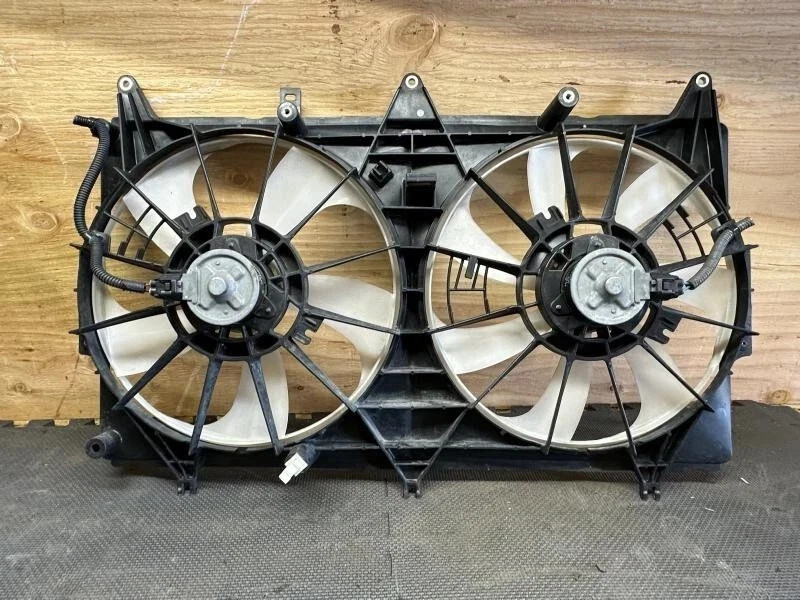 2010-2013 Suzuki Kizashi 2.4L Radiator Cooling Fan Assembly OEM