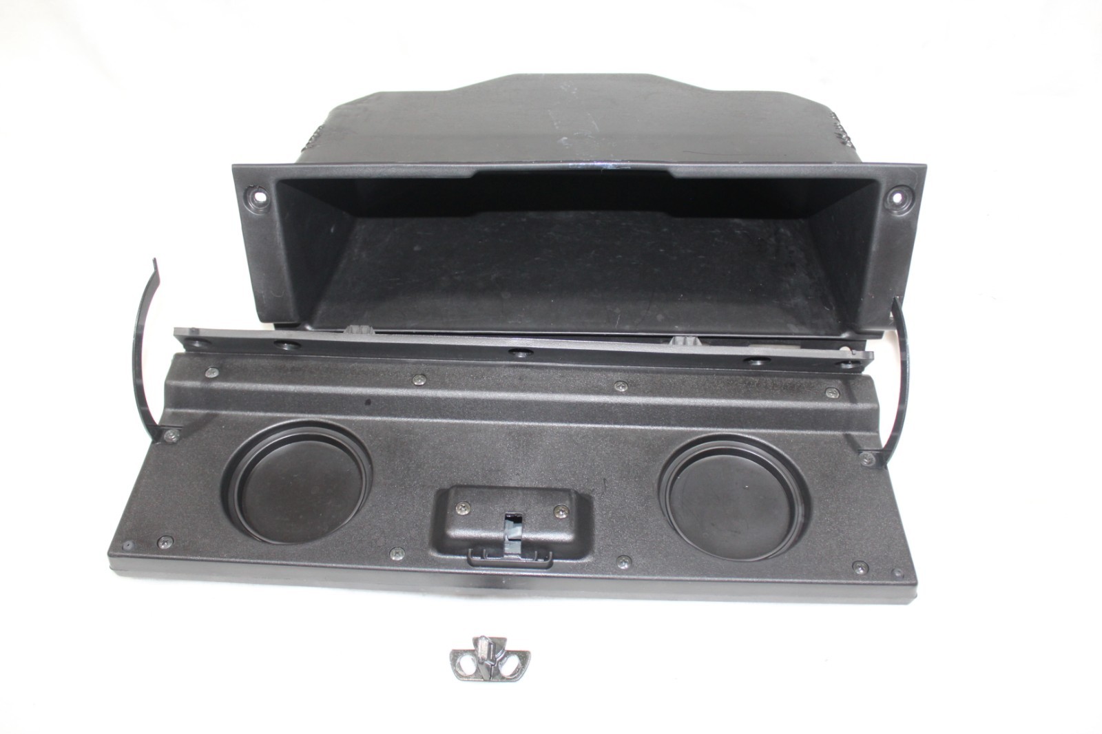 86-93 Mazda B2200 B2600 GLOVEBOX Face w/ Glove Box STORAGE Bucket & Latch CLEAN 86-93 Mazda B2200 B2600 GLOVEBOX Face w/ Glove Box STORAGE Bucket & Latch CLEAN
