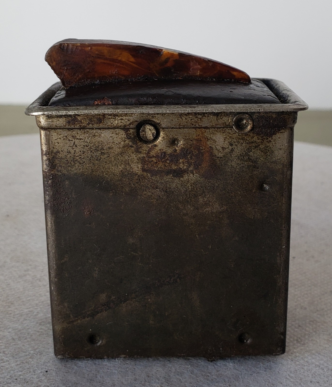 1937 1938 1939 Plymouth Dodge REAR SEAT ASH TRAY Brown Knob Ashtray