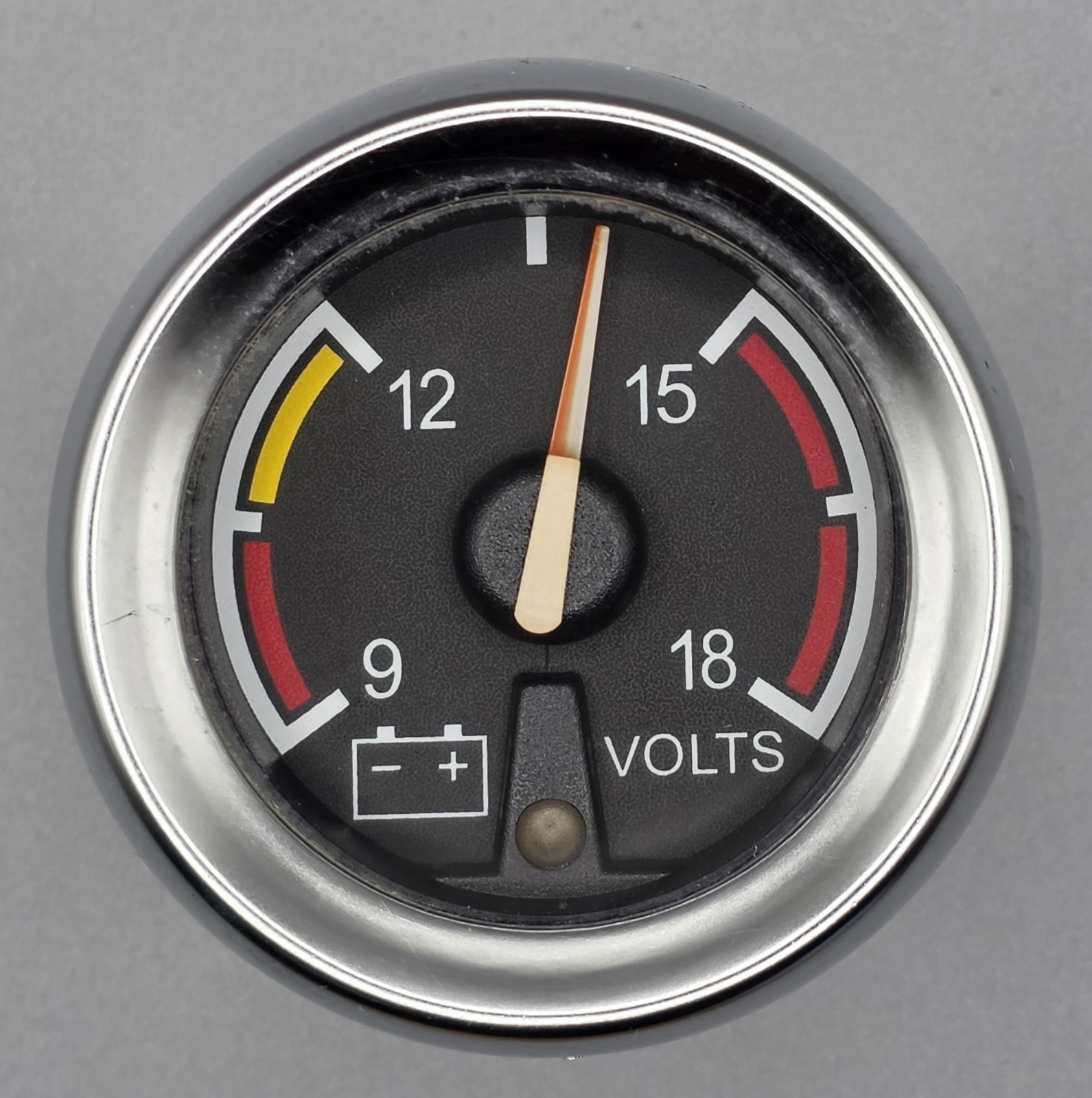 Peterbilt Voltage Gauge Q43-6013-013E Peterbilt Voltage Gauge Q43-6013-013E