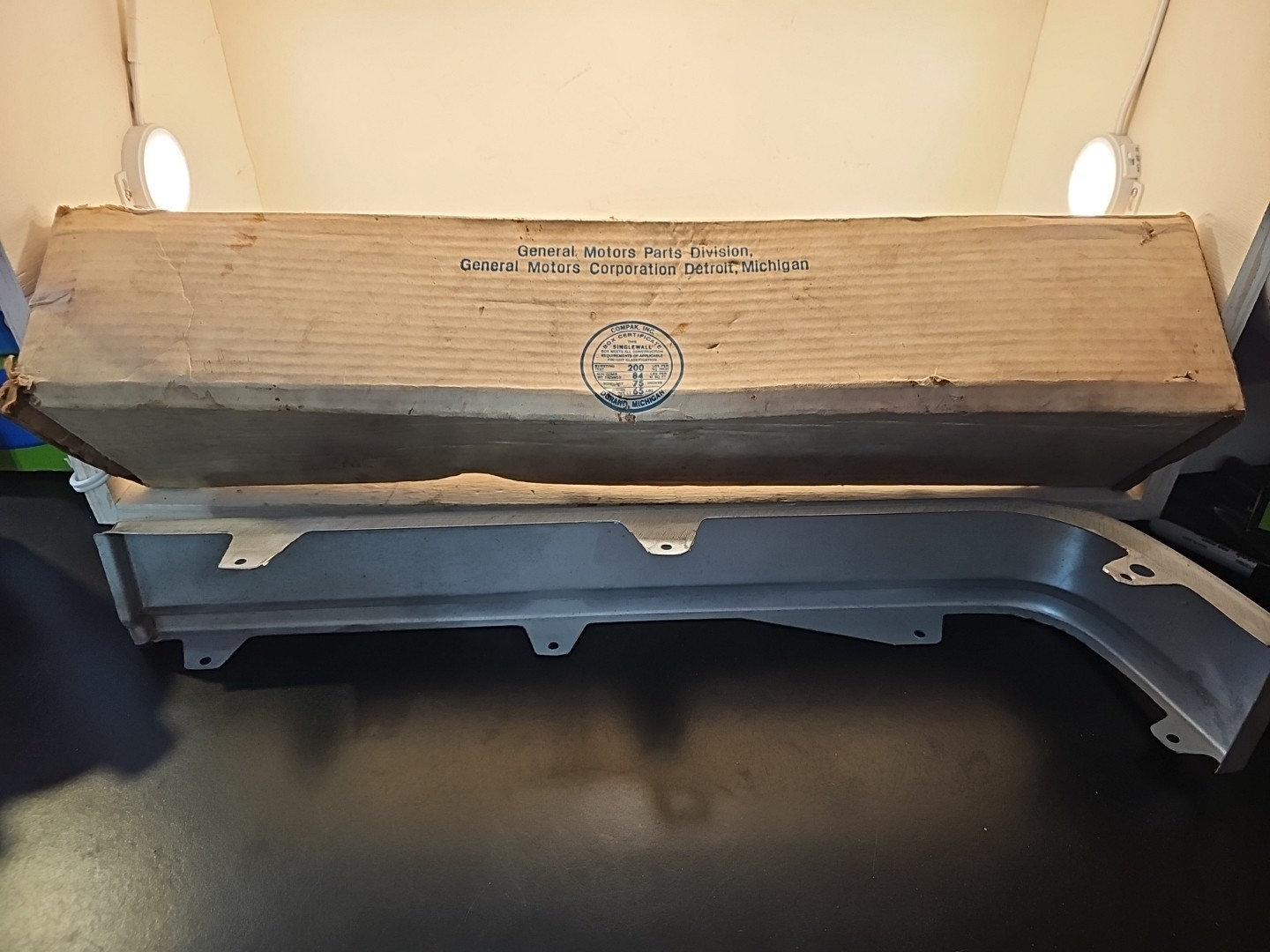 NOS OEM GM 20134053 Filler Panel 1983-90 Chevy Caprice Impala Pontiac Parisienne NOS OEM GM 20134053 Filler Panel 1983-90 Chevy Caprice Impala Pontiac Parisienne