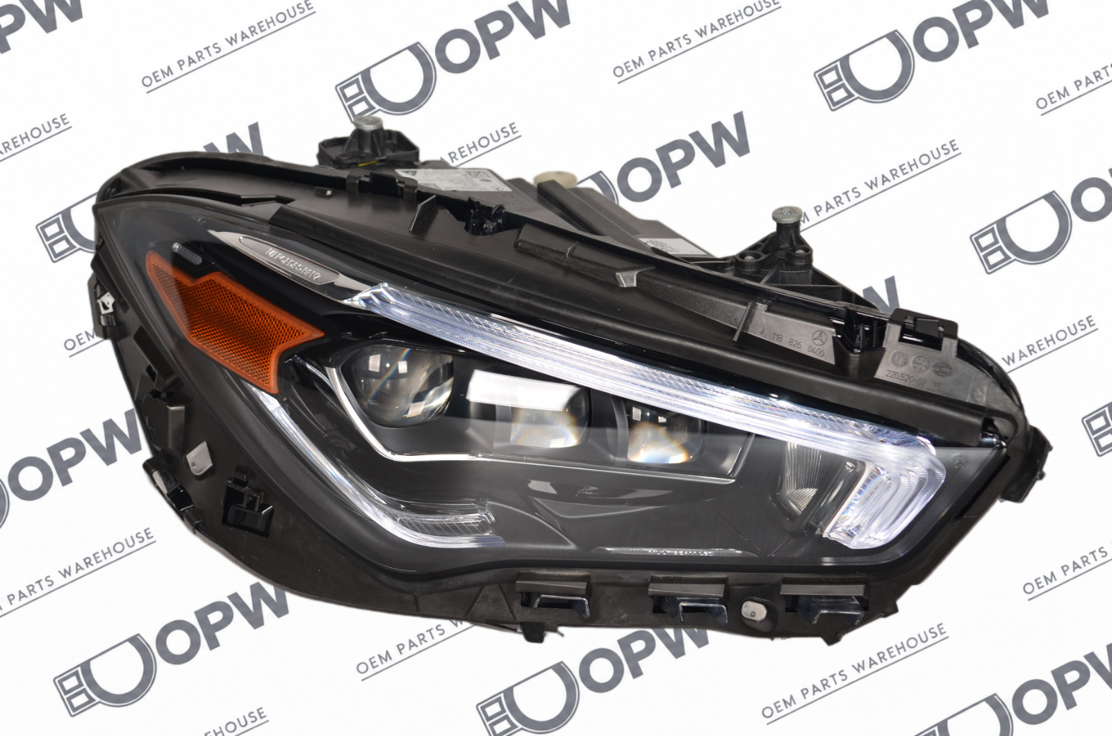 Perfect Genuine 2020-23 Mercedes Benz CLA250 LED Multibeam Headlight Right OEM