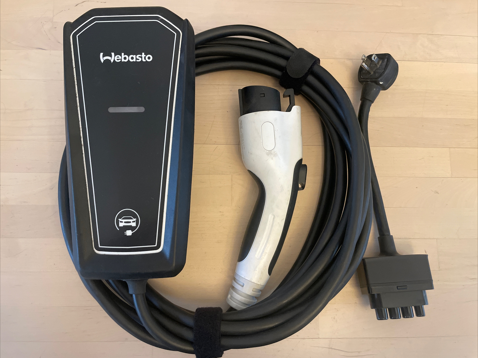 Webasto Go EV Charger - Dual Voltage Portable Cordset 120V 5-15 - Charging Cable Webasto Go EV Charger - Dual Voltage Portable Cordset 120V 5-15 - Charging Cable