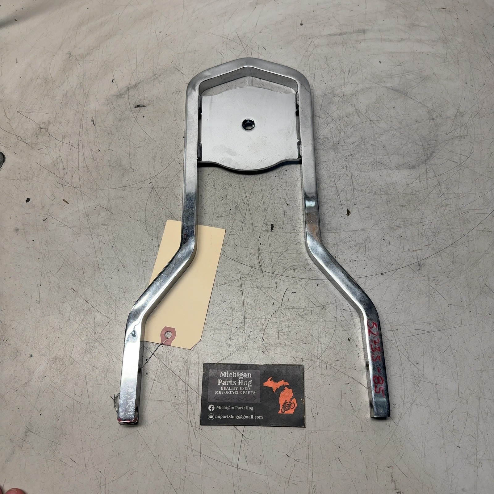 92-99 Harley Softail Heritage Custom OEM Chrome Sissy Bar Upright 52735-85