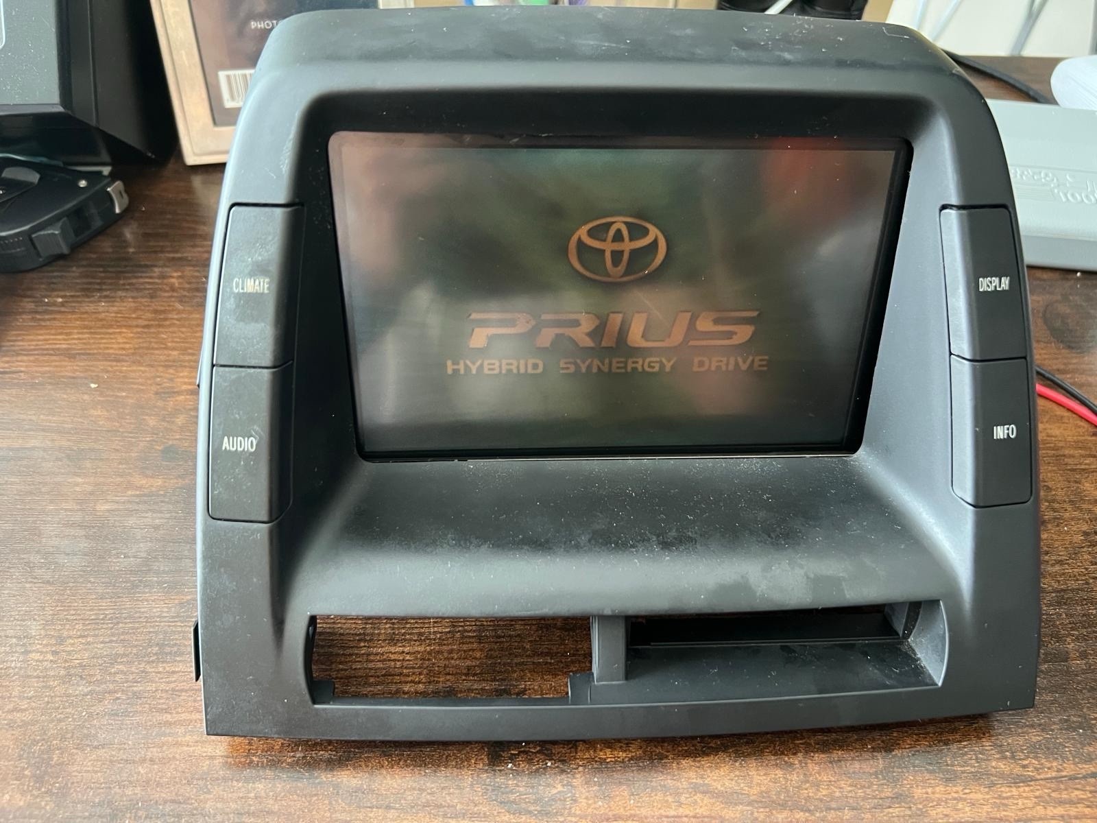 Toyota Prius Multifunction MFD Display Screen OEM 86110-47081 Tested⁠