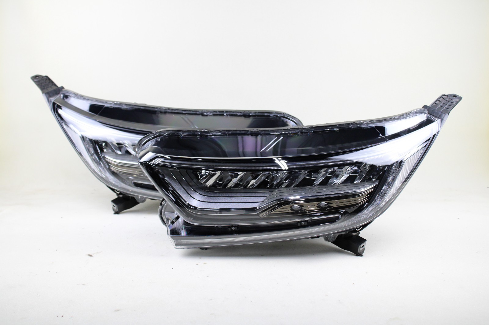 New Never Installed  2017-2022 Honda CRV CR-V Left Right LED Headlight Set OEM
