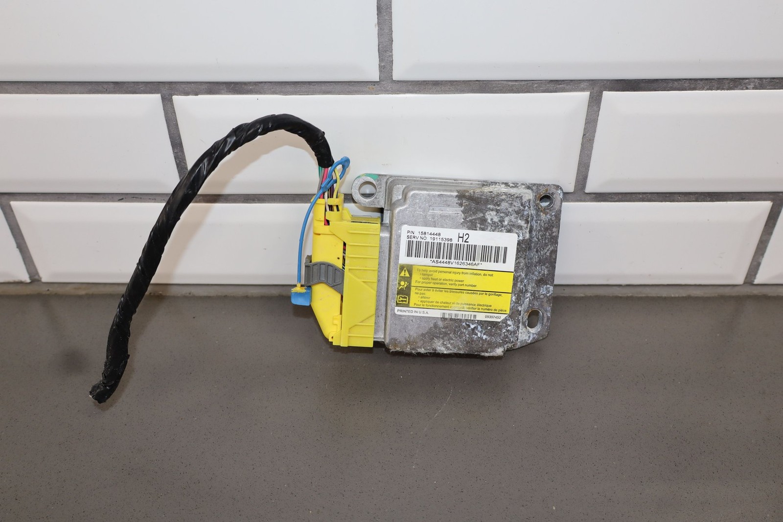 2006-2007 Hummer H2 SRS Module 19115398