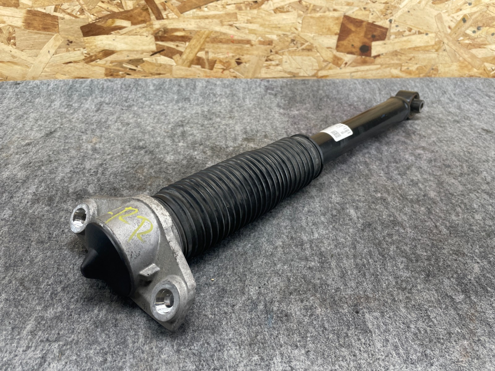 KIA SPORTAGE X LINE 23-26 REAR SHOCK STRUT ABSORBER 2.5L AWD LEFT OR RIGHT OEM